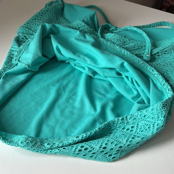 🎉4/30$🎉 Turquoise Lace Bikini Set - Picture 4 of 9